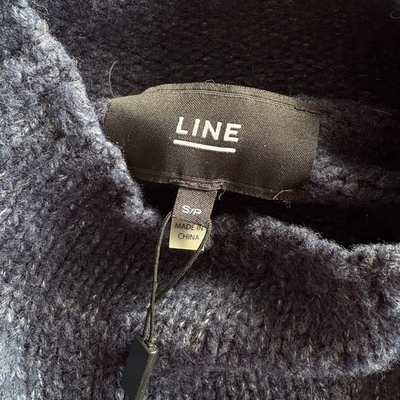 LINE Navy Chunky Knit Oversized Sweater | Small - Picture 5 of 5